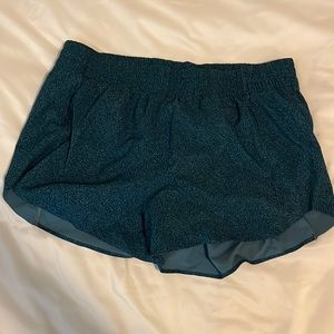 Athleta Hustle 3” shorts
